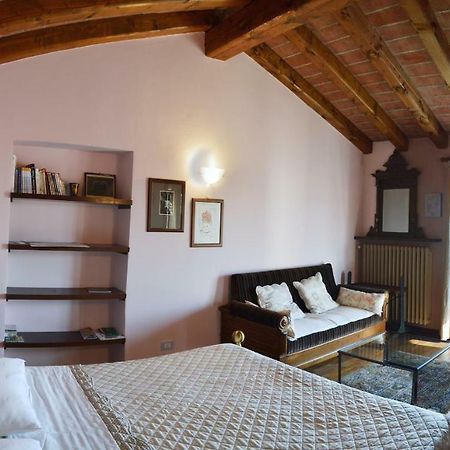 I Tigli Di Altavilla Alba  Exterior foto